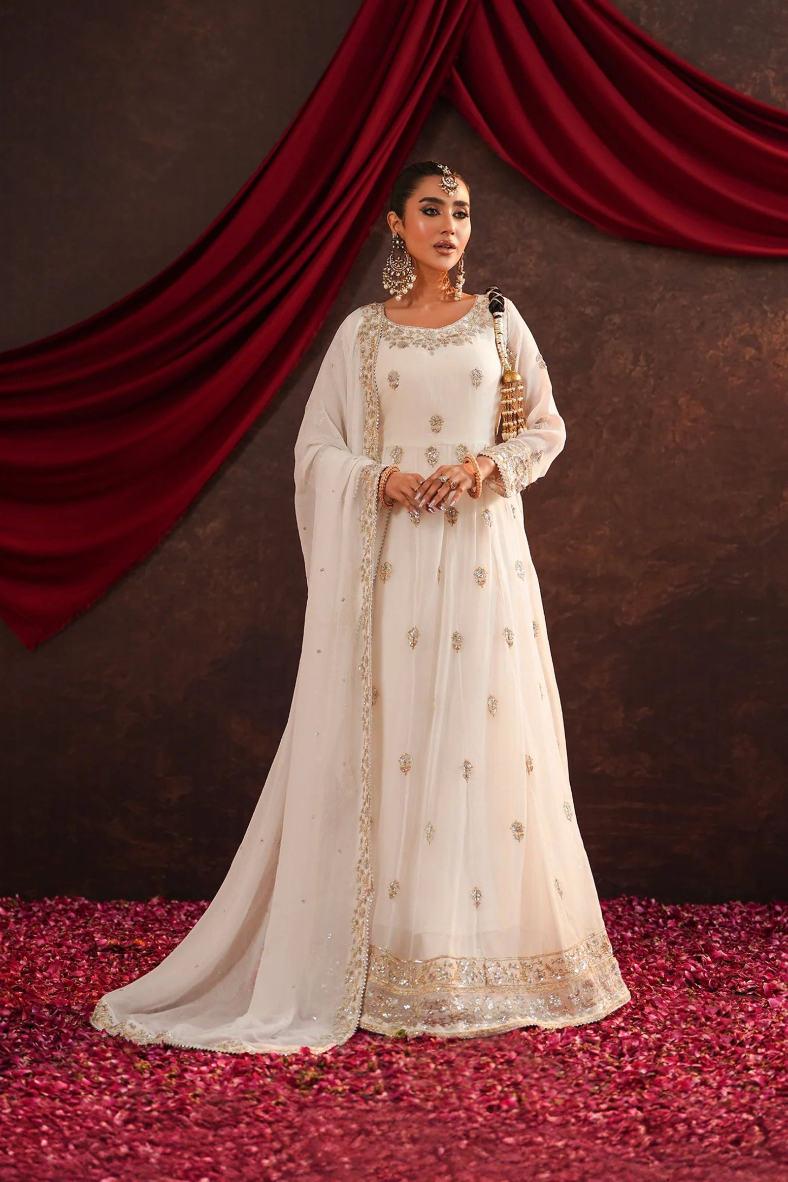 Wedding Outfits For Women Pakistani 