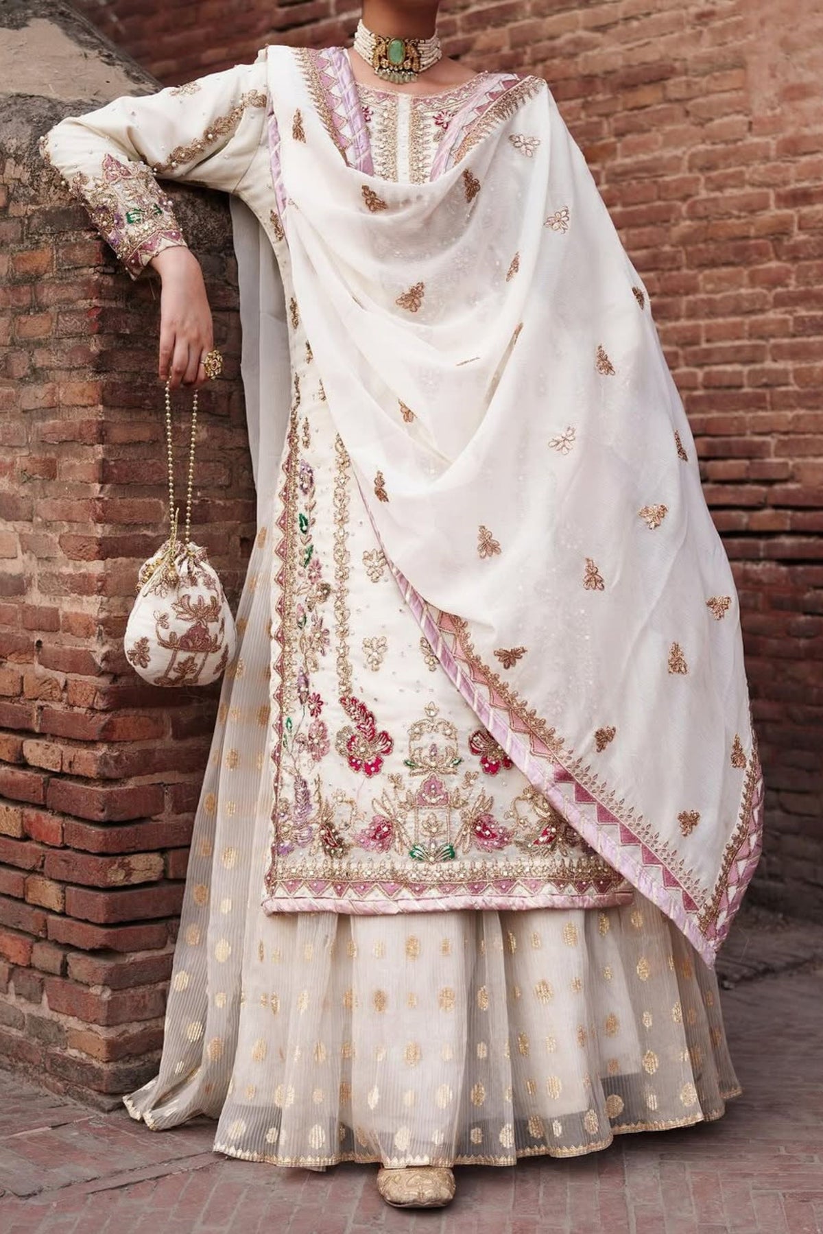Pakistani Wedding Party Wear Outfit 