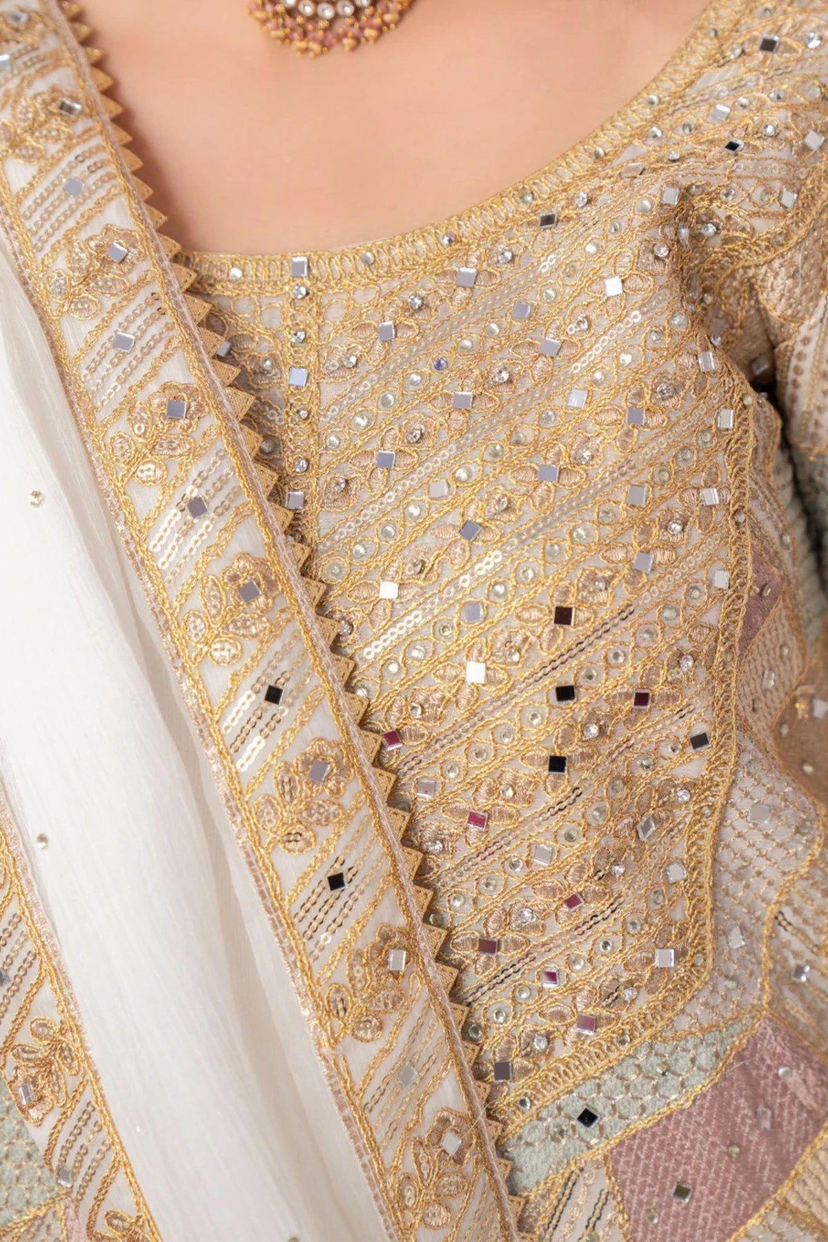 Best Pakistani Wedding Outfits In Canberra AU 