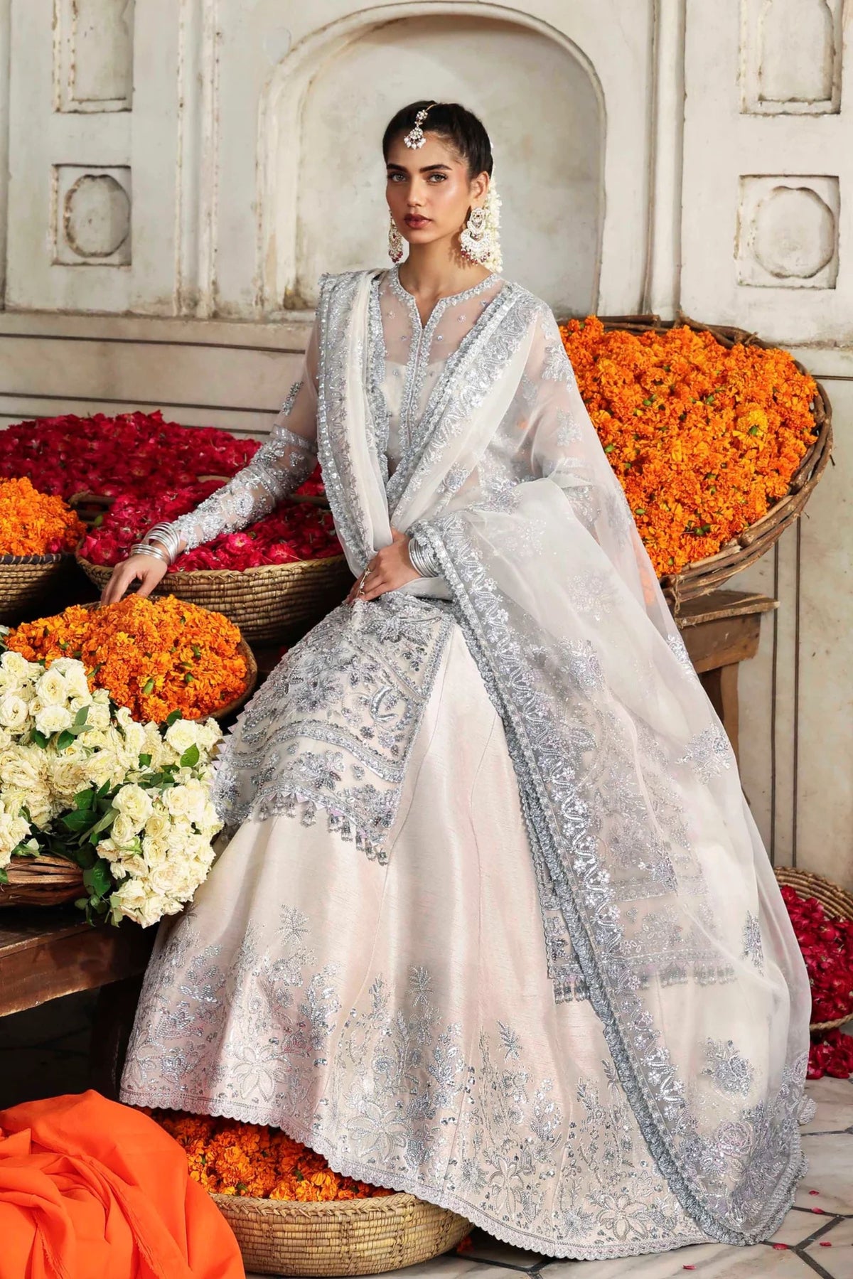 Elegant &amp; Trendy Styles Bridal Shower Dresses Online