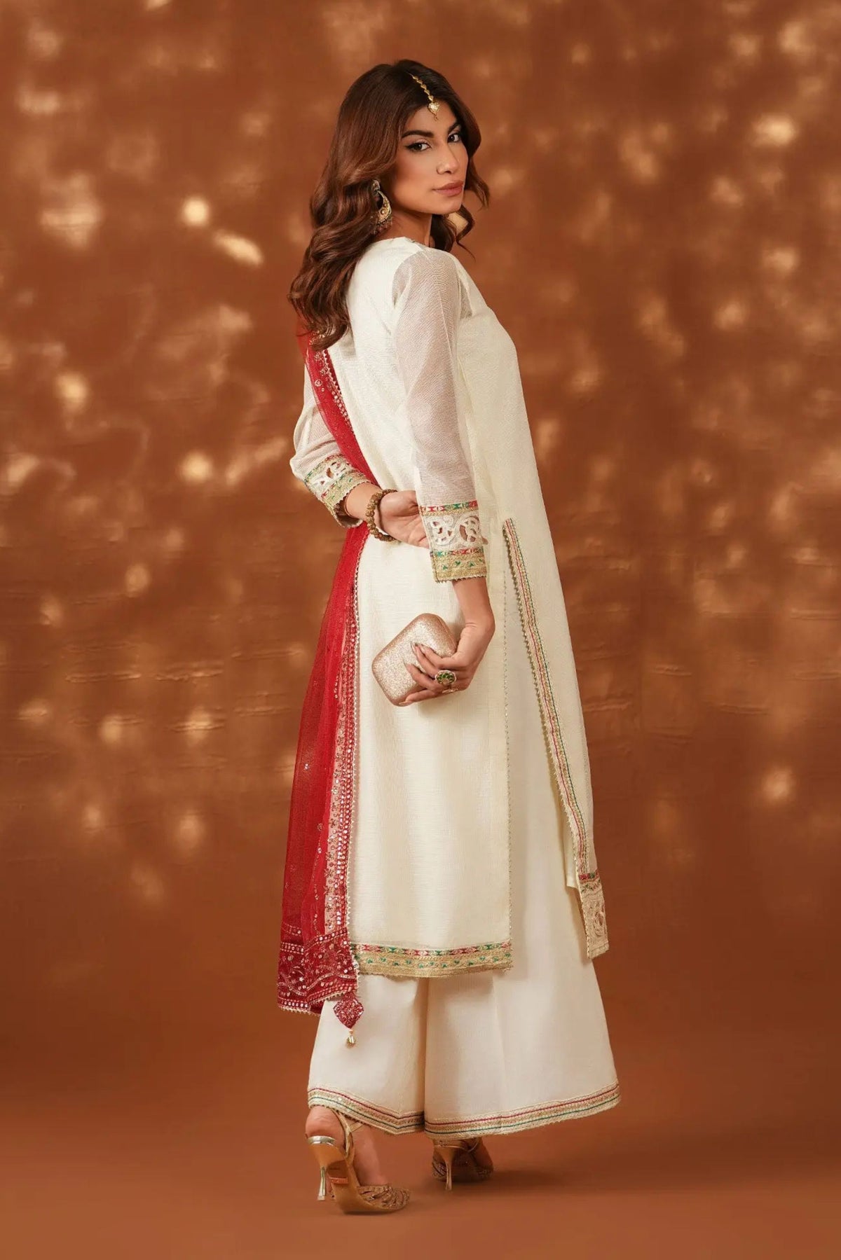 Pakistani Ladies Wedding Outfits Darwin