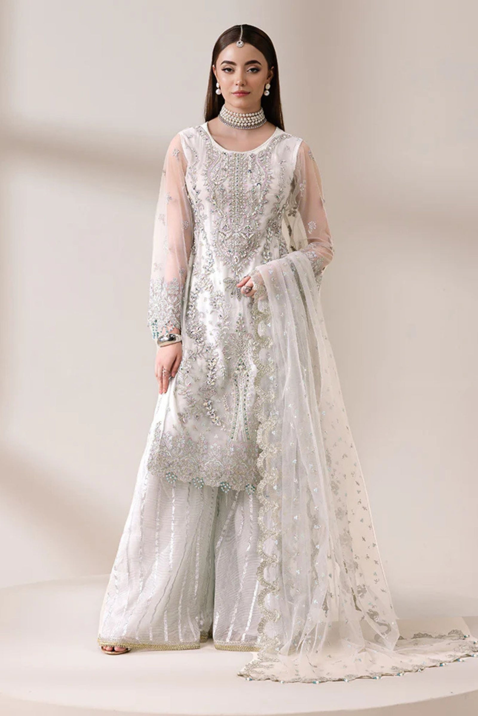 Pakistani Dresses For Nikkah Event
