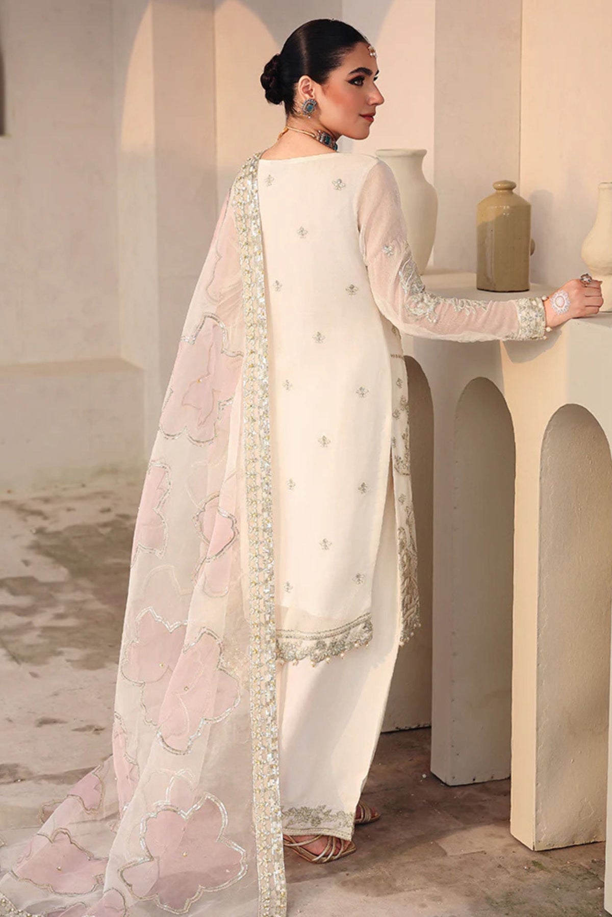 Guest Outfits To Attend Pakistani Wedding