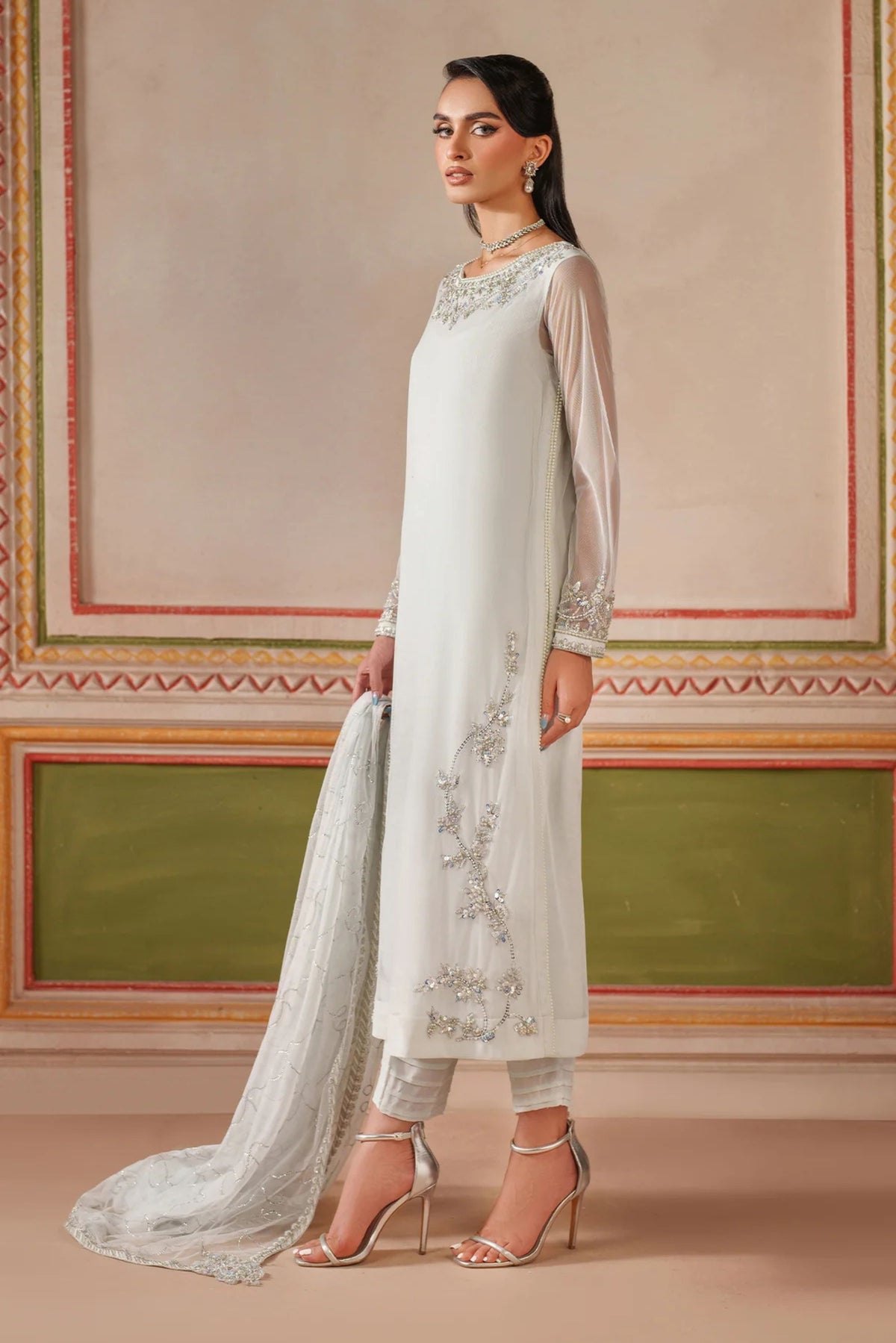 Pakistani Wedding Ensembles For Females  