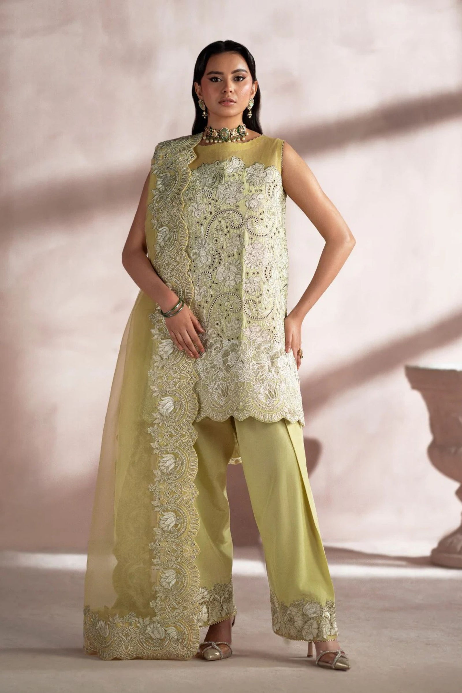 Wedding wear Pakistani outfits Online