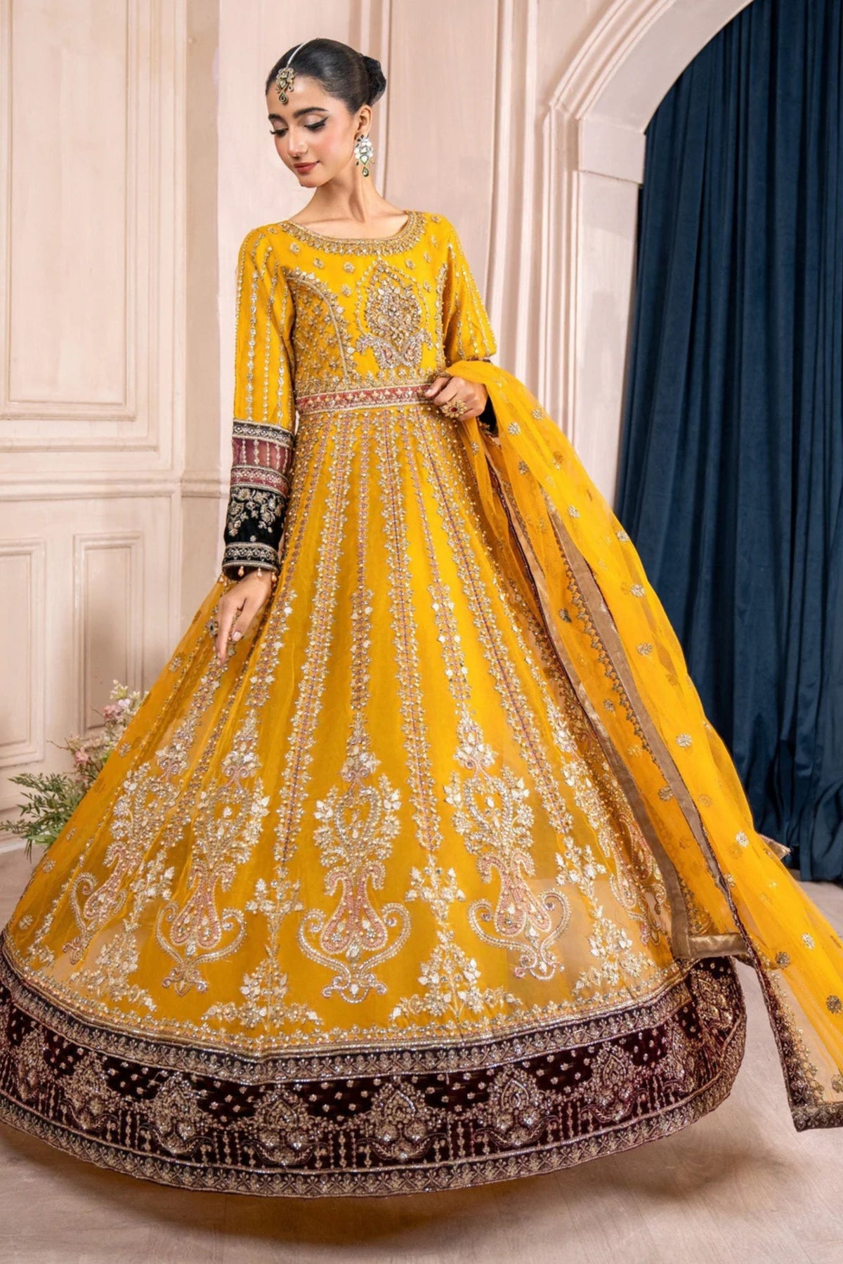 Haldi Night Gown For Women Queensland