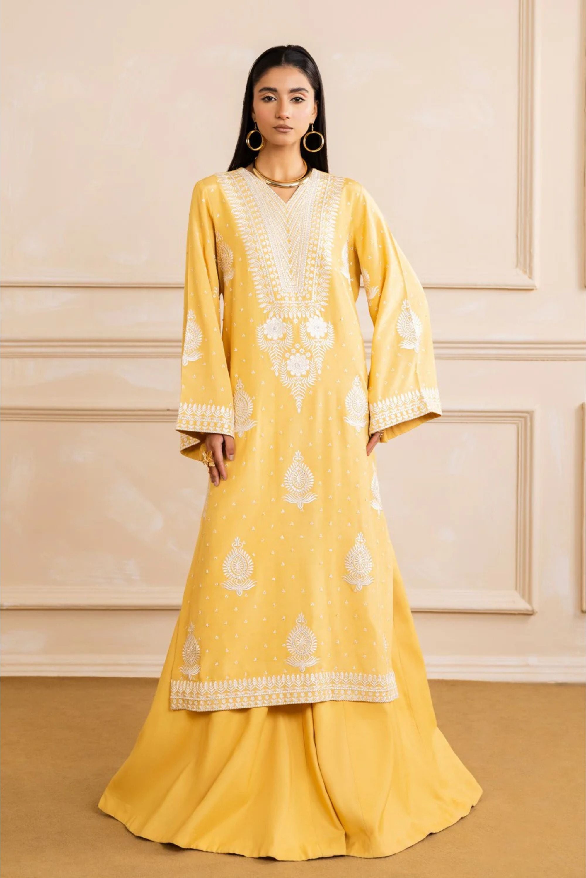 Party wear Pakistani outfits Online