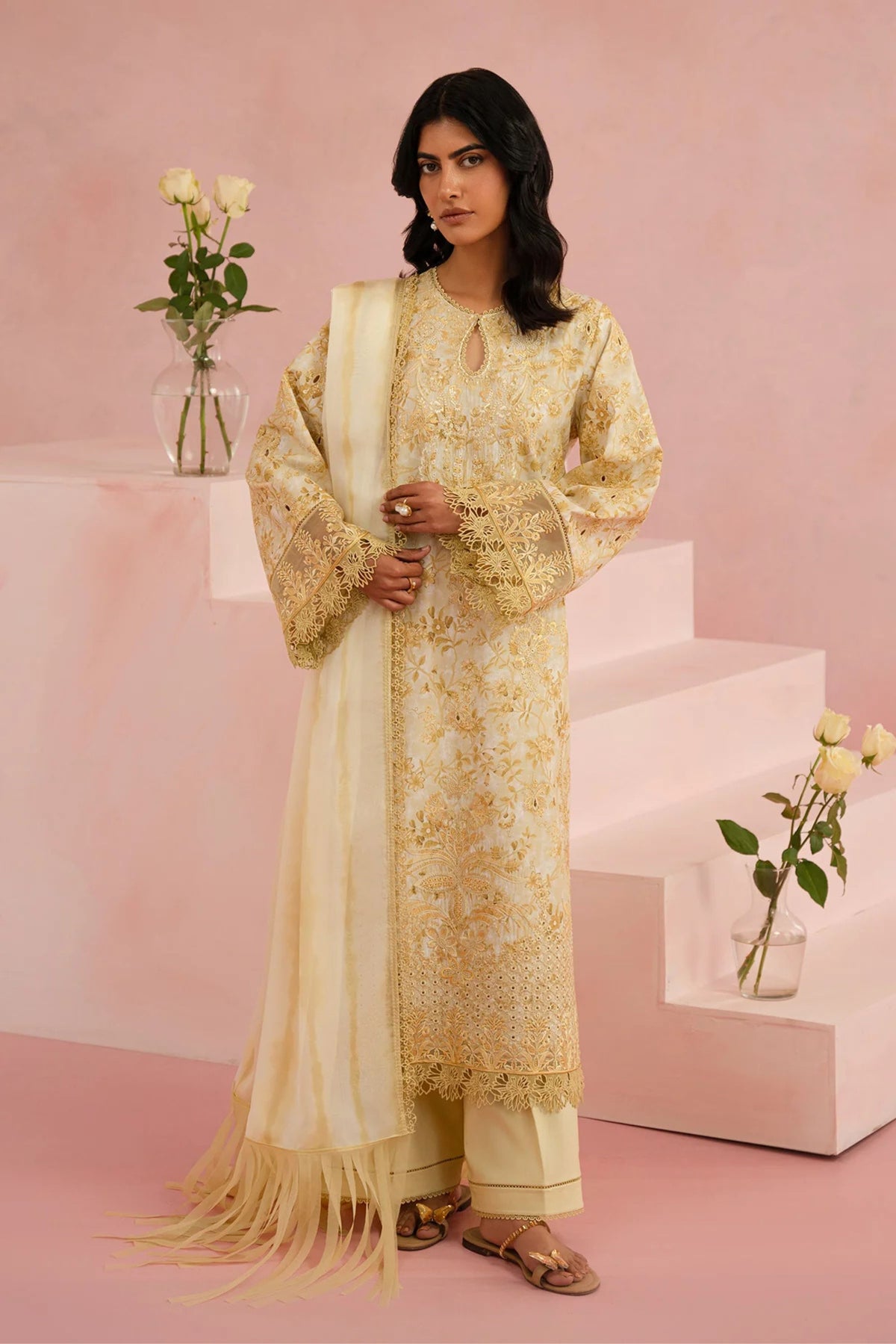 Pakistani Lawn Suits for women Online