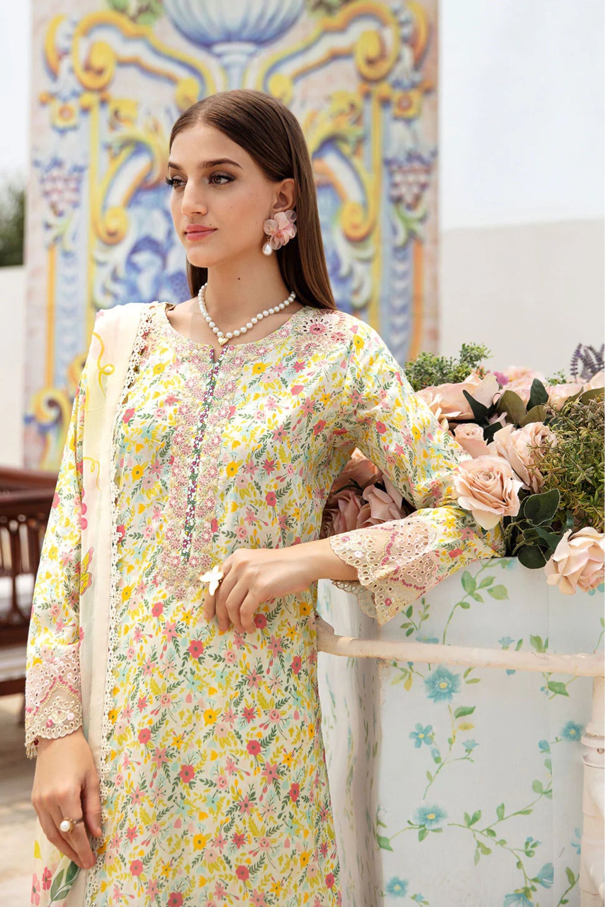 Pakistani lawn suits for summers