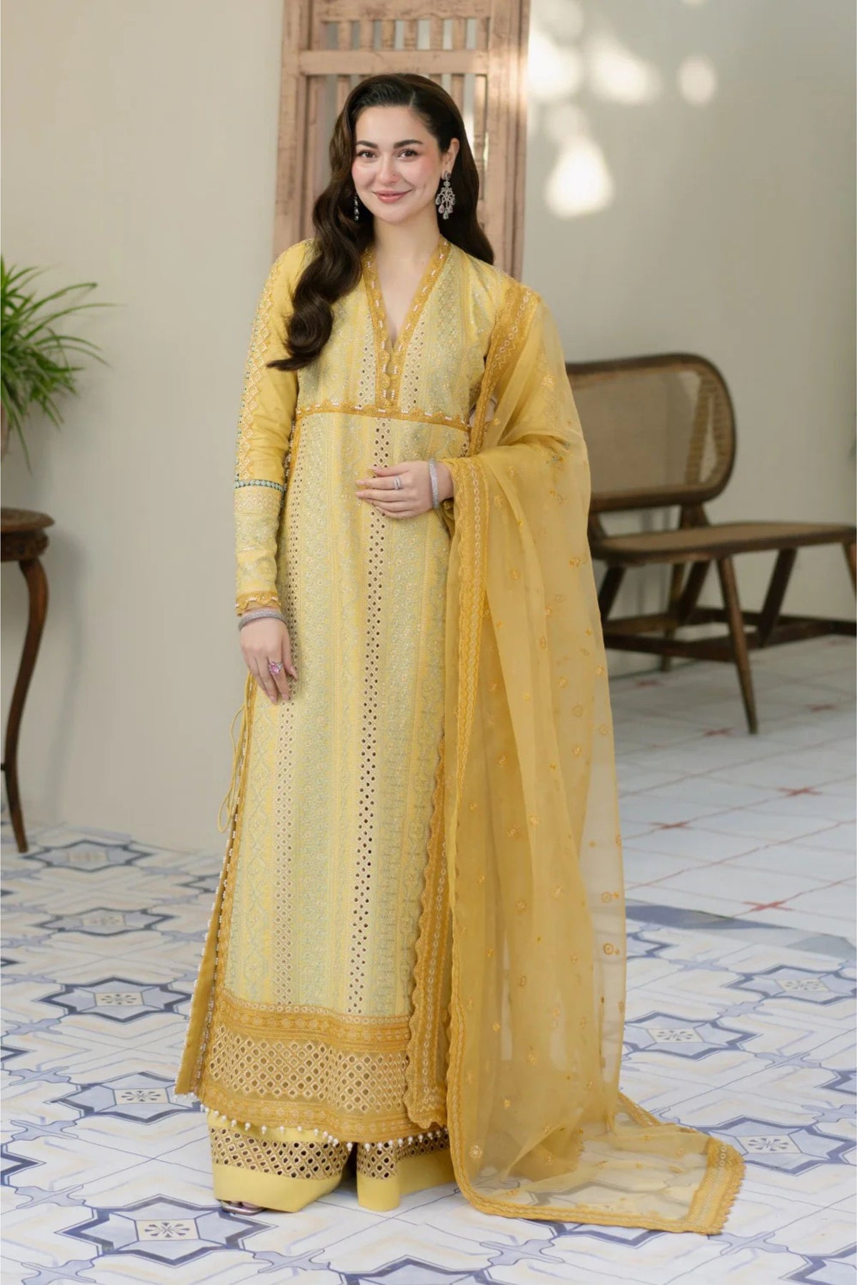 Pakistani Lawn Suits Online Sydney