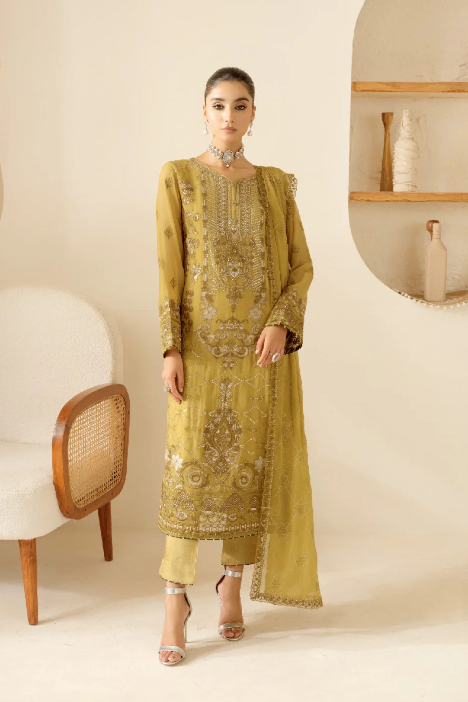 Pakistani Suits To Attend Wedding