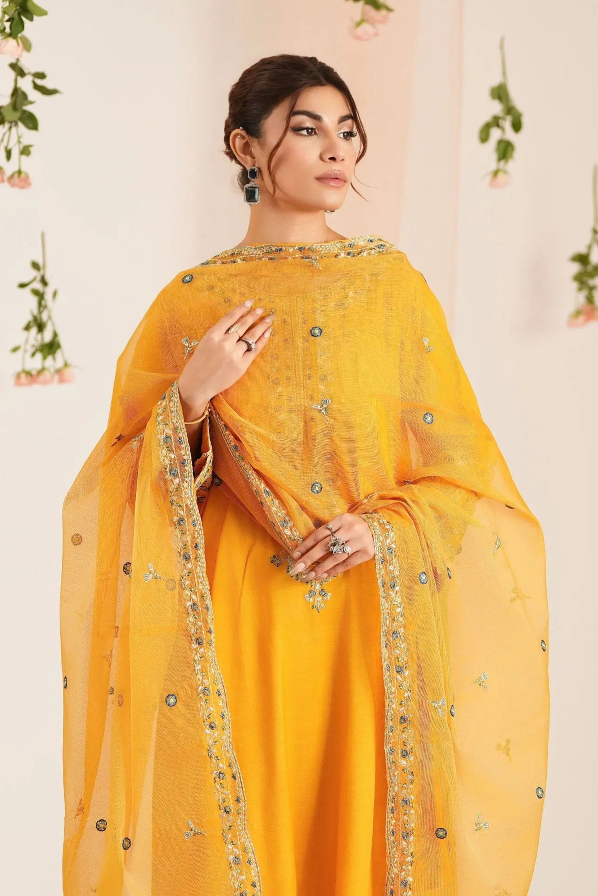 Formal Suits For Pakistani Wedding Function