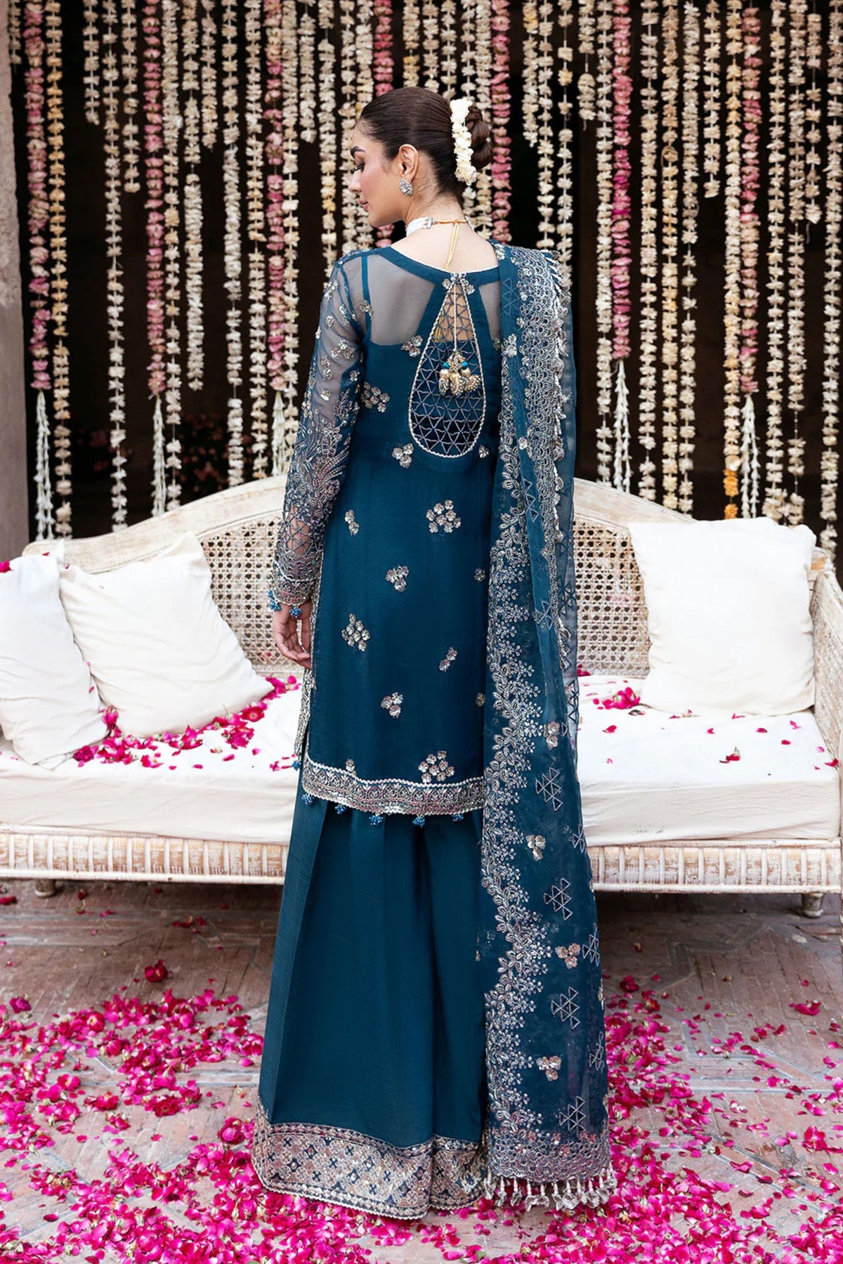 Formal Suits For Pakistani Wedding Function