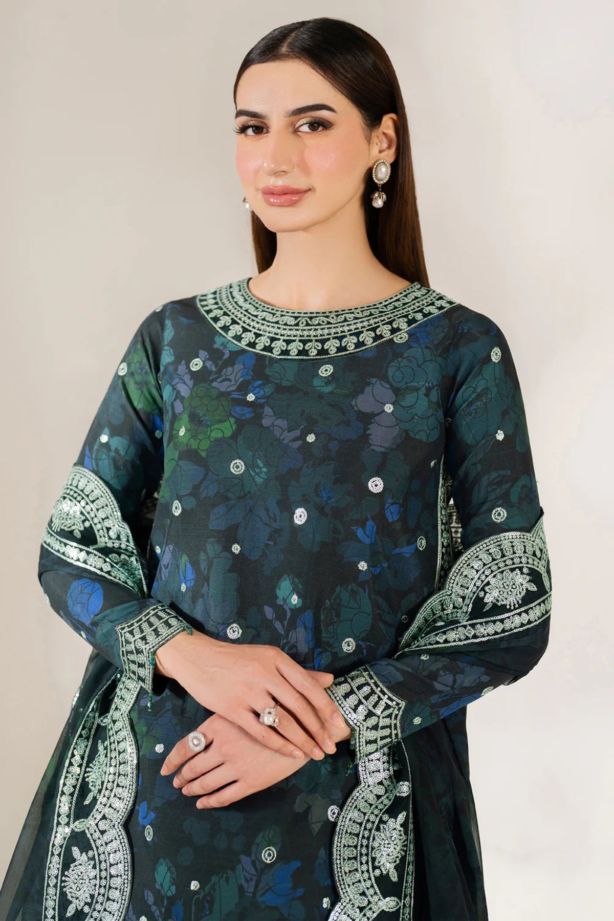 Pakistani Wedding Salwar Kameez For Ladies In Perth