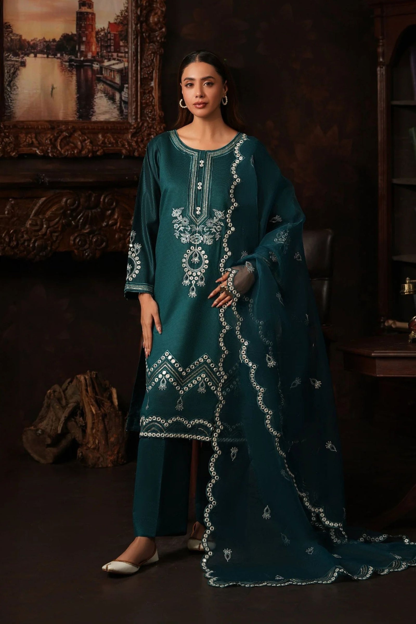 Women's Formal Wear For Pakistani Wedding