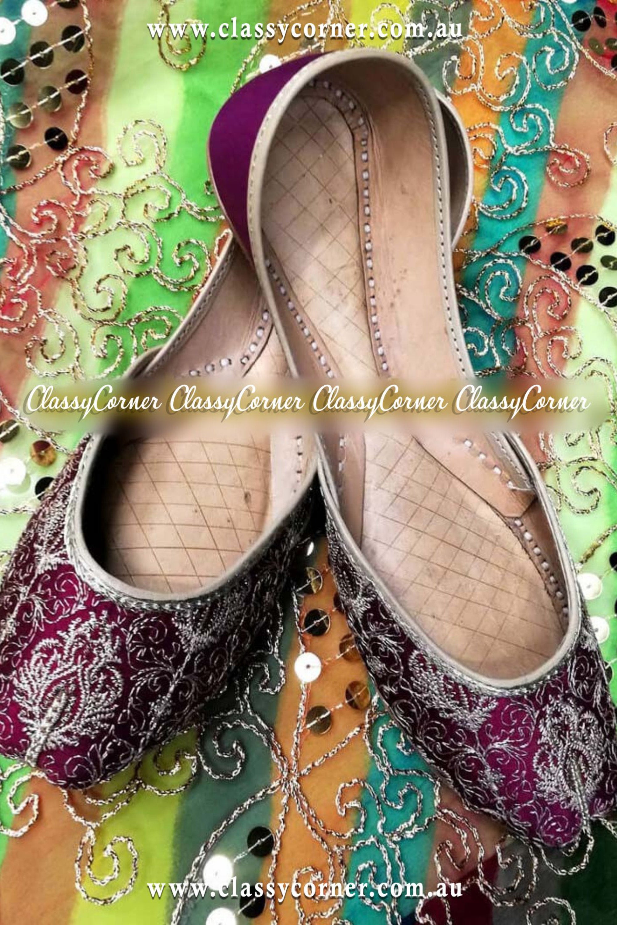 Silver Embroidered Party Khussa - Classy Corner